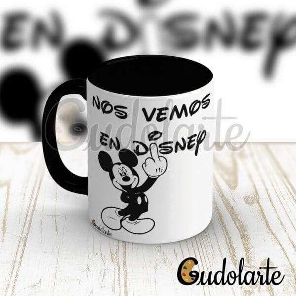 Taza cerámica personalizada Nos vemos en Disney negra